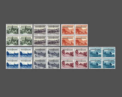 Timbres-poste courants 1944 avec surchar