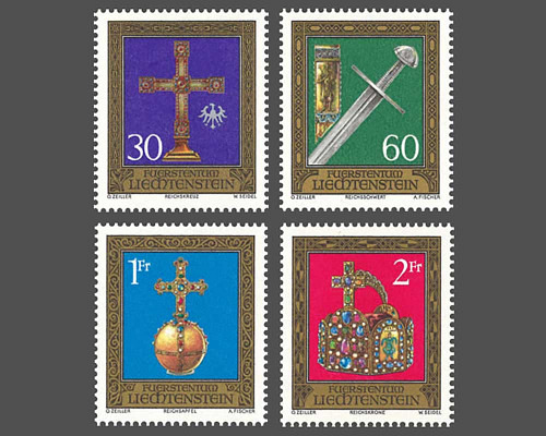 Insignes impériaux - Chambre du Trésor -